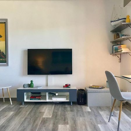 Appartement Ou Studio La Mer & La Plage A Vos Pieds Calvi Exterior foto